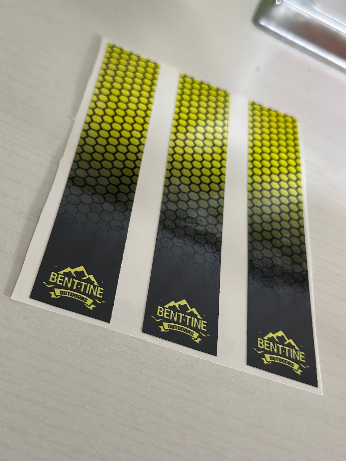 Honeycomb Arrow Wrap